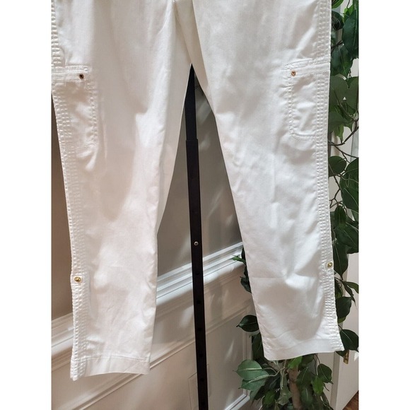 Chico's Women's White Slash Pockets Flat Front Straight Leg Cargo Pants 00 (2) - Picture 5 of 12